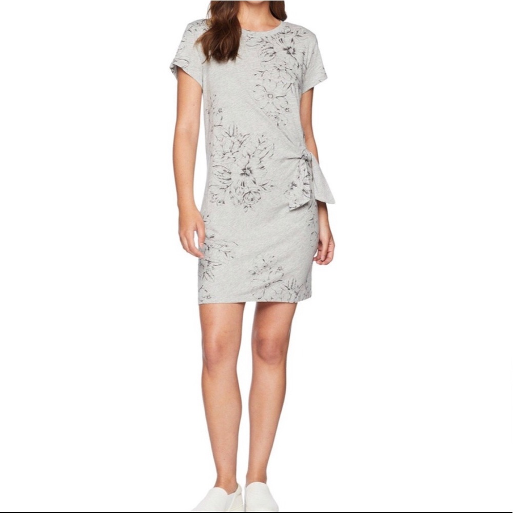 3/ $25 Sanctuary Gray Wrapsody Dress Small